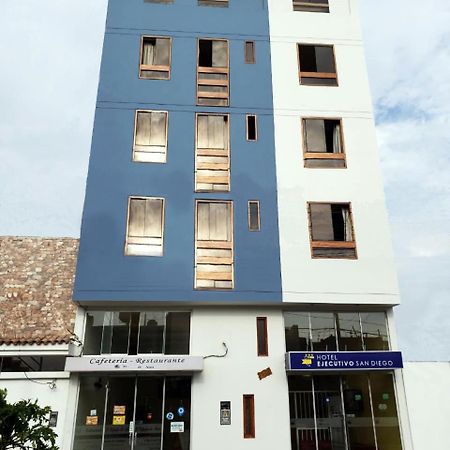 Hotel Ejecutivo San Diego تروخيو المظهر الخارجي الصورة
